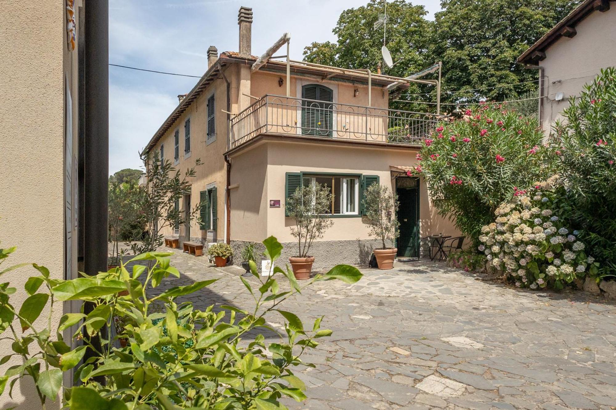 فِتيربو Palazzo Dasso المظهر الخارجي الصورة